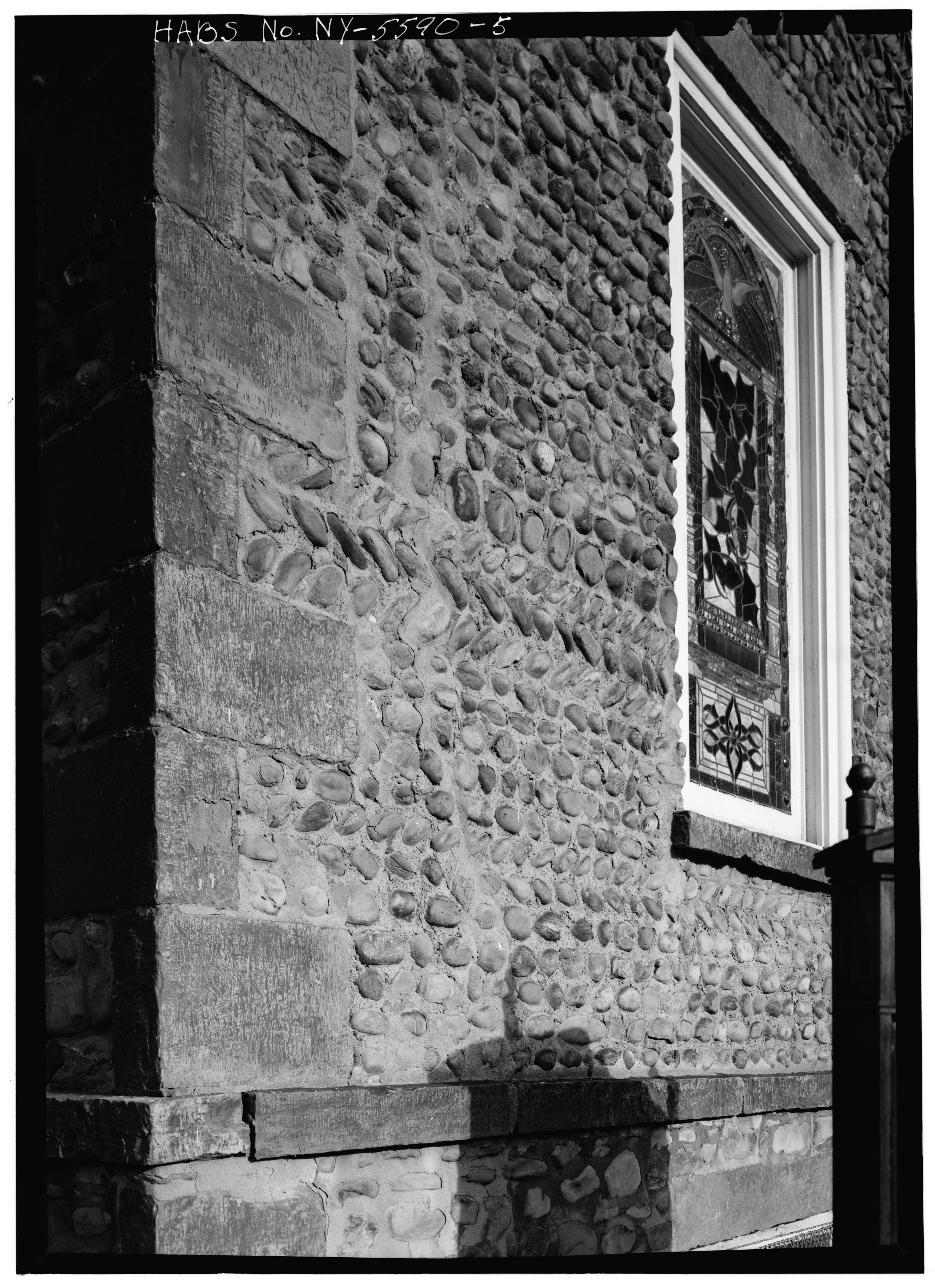 115604pu Wall and Granite Quoins